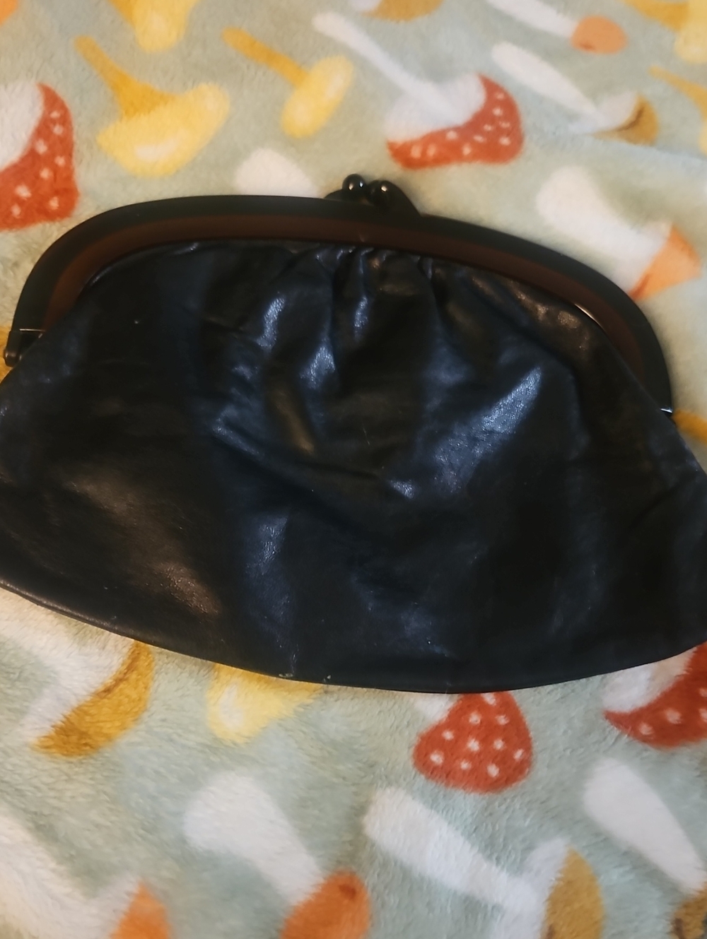 Itatian Made Black Vintage Kiss-Lock Clutch Bag